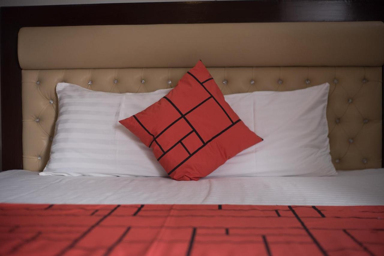 Goho Rooms Badar Karacsi Kültér fotó
