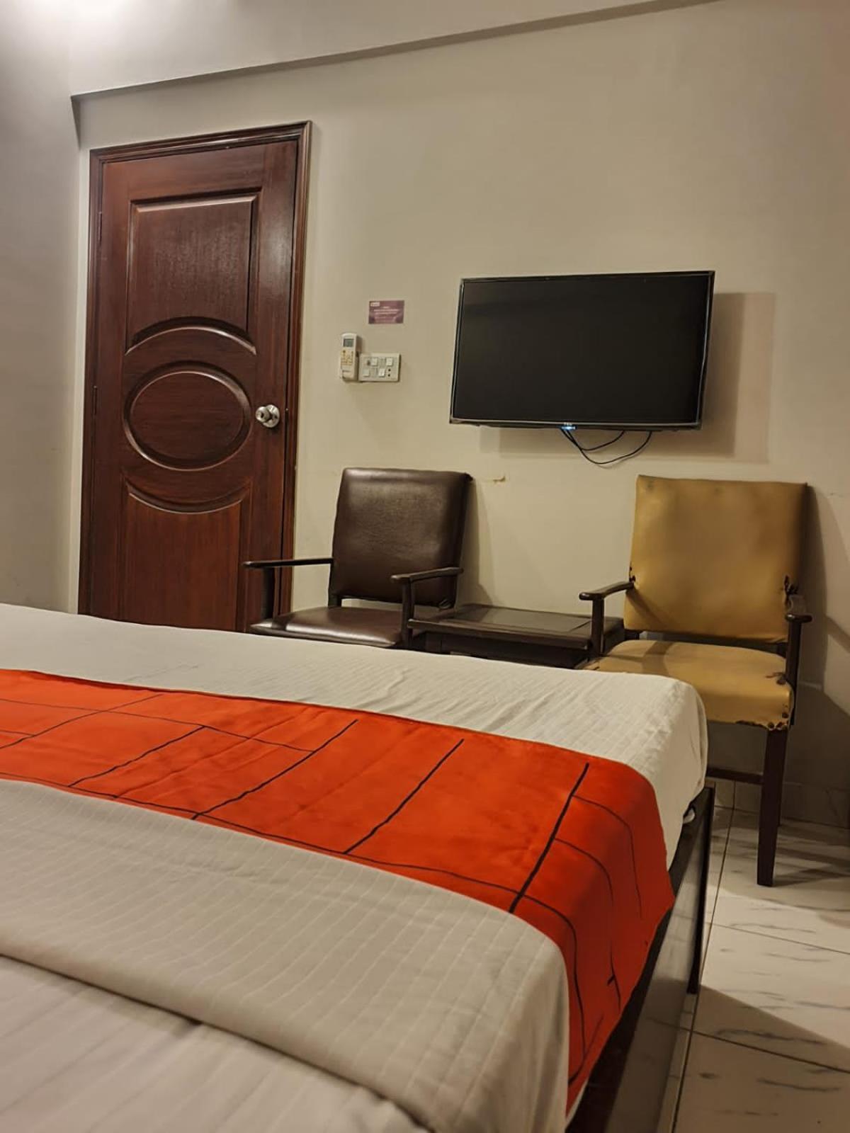 Goho Rooms Badar Karacsi Kültér fotó