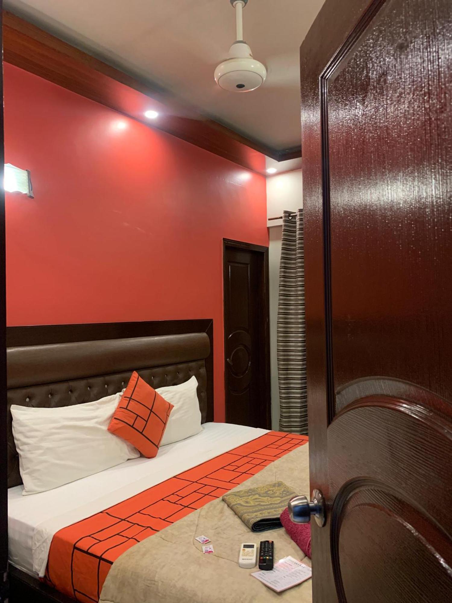 Goho Rooms Badar Karacsi Kültér fotó