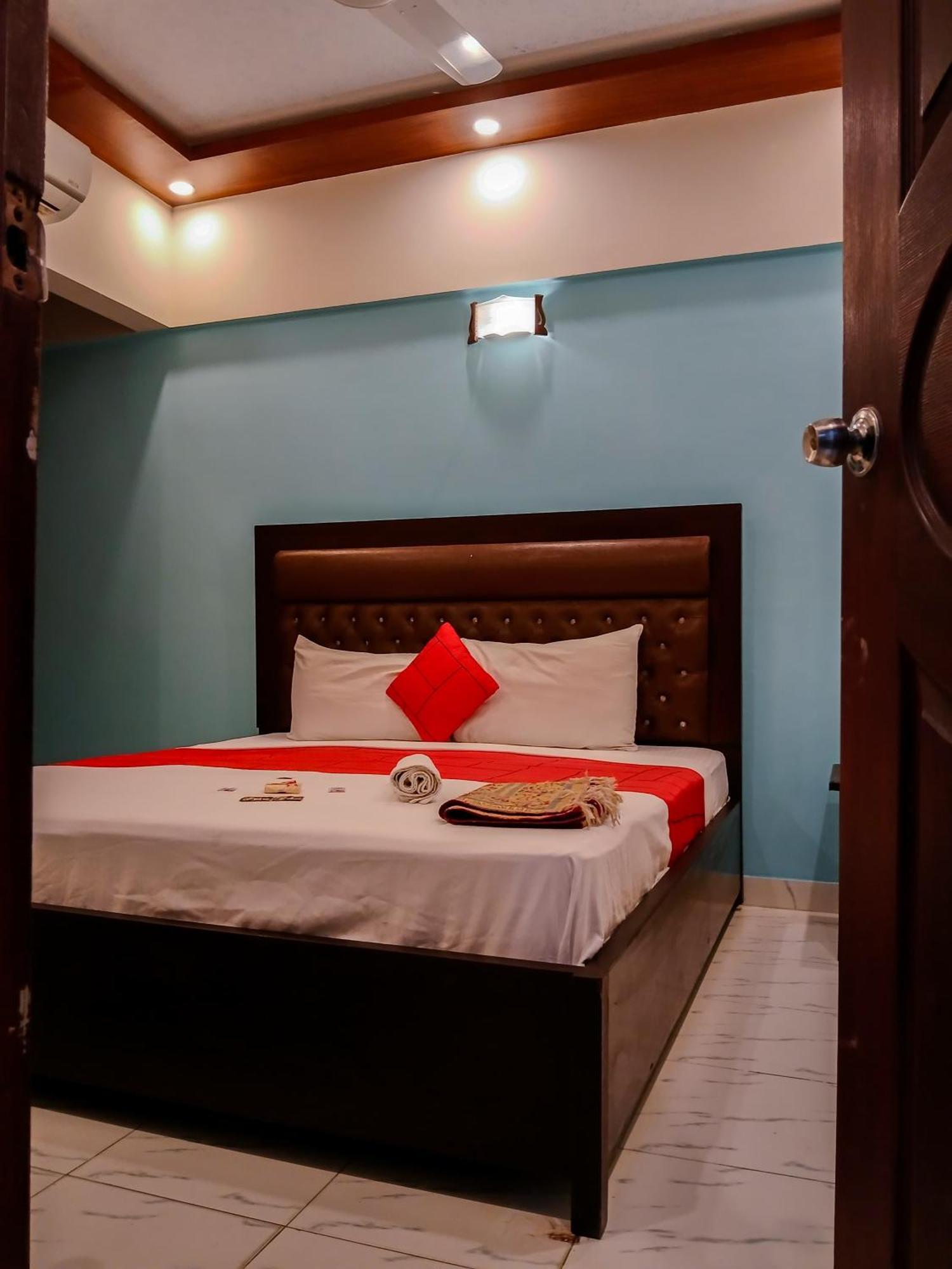 Goho Rooms Badar Karacsi Kültér fotó